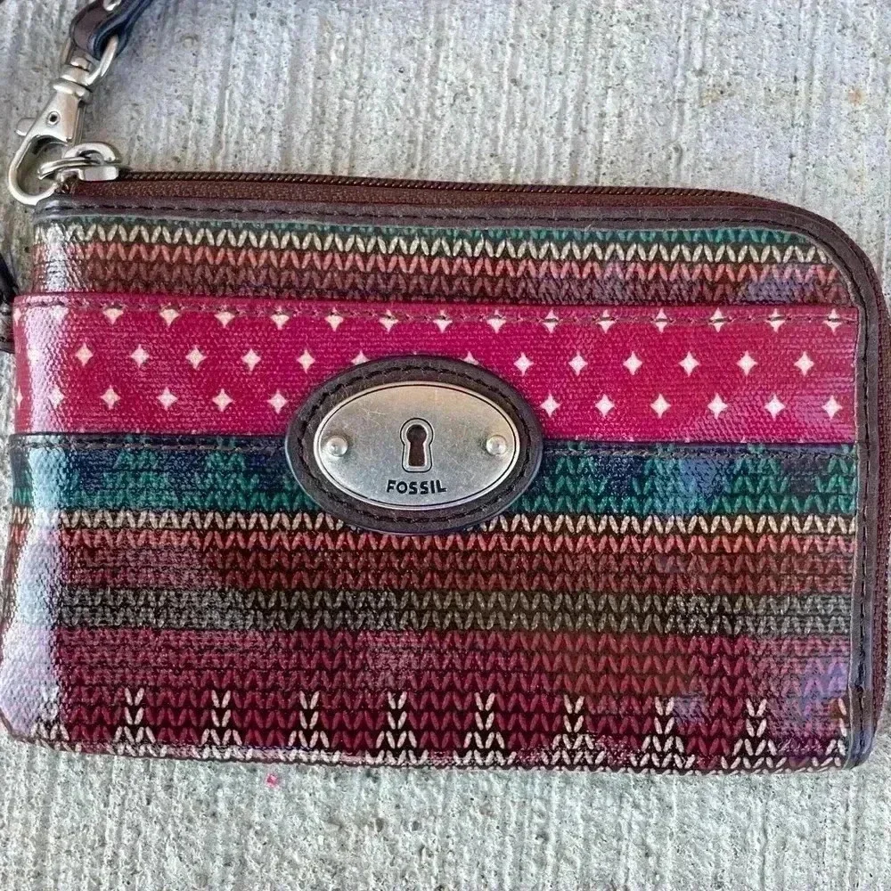 Fossil KeyPer. Geometric Coated Canvas Wristlet With Brown Leather Trim 6 x 4